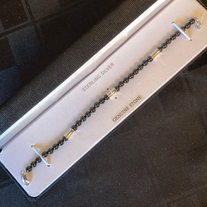 NEW——Sterling Silver and Onyx Bracelet